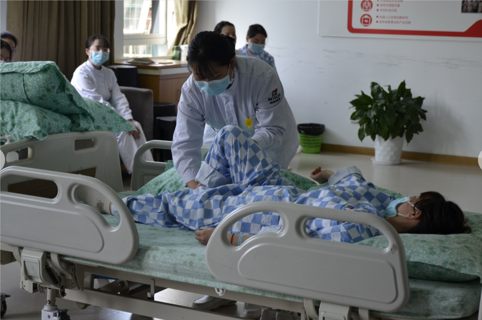 康复医院  康复